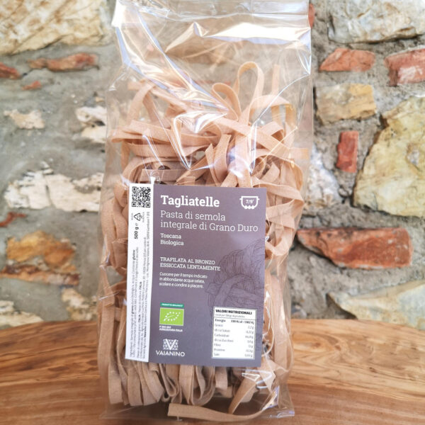 TAGLIATELLE Pasta made from organic Tuscan durum wheat wholemeal semolina